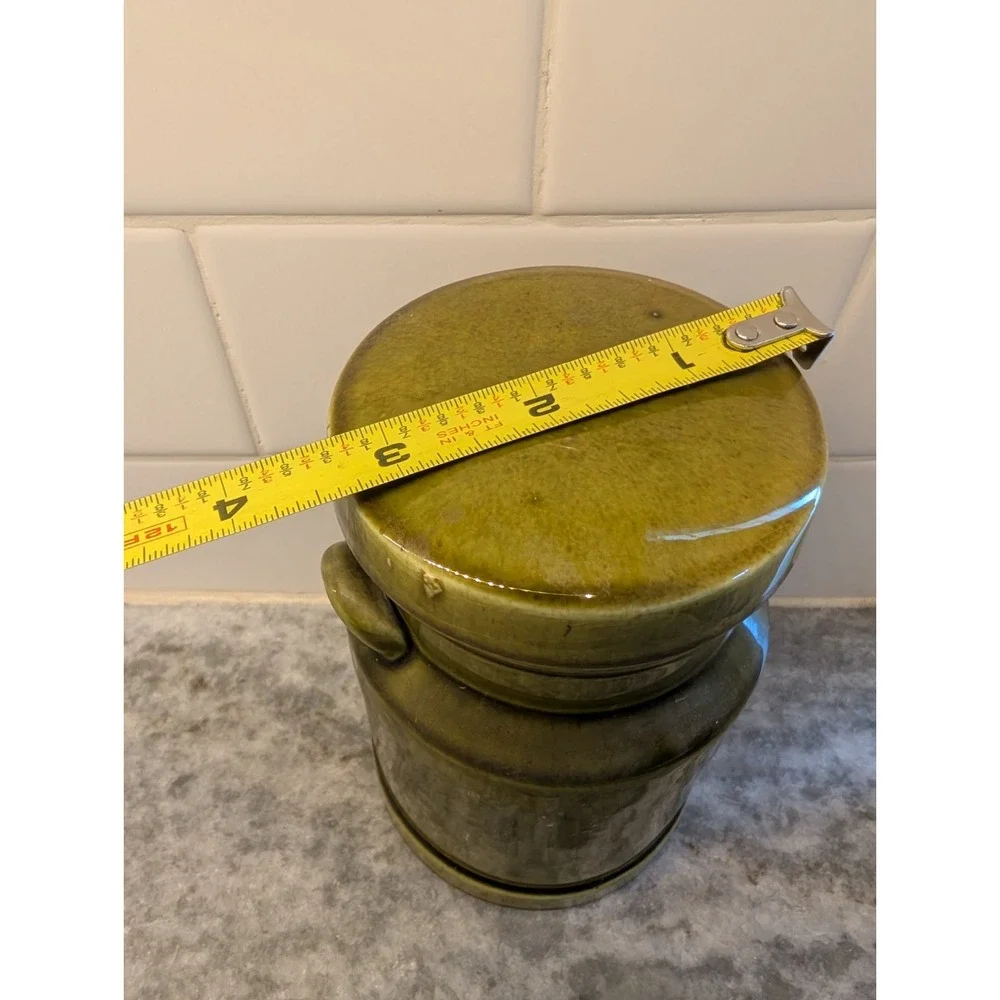 VINTAGE CERAMIC GREEN COFFEE CANISTER W/ LID